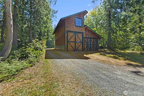 42169 Cedar St, Concrete, WA, 98237-8467 | Card Image