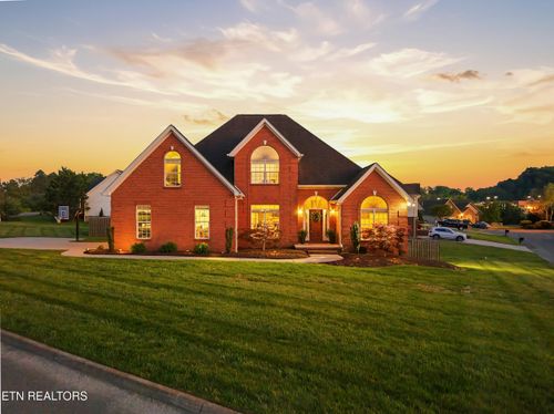 121 Ivy Mill Ct, Knoxville, TN, 37924-3865 | Card Image