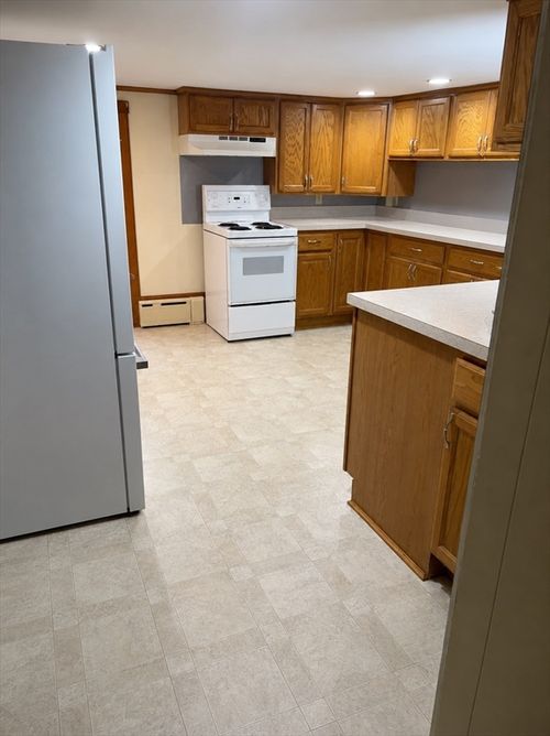 1-903 Prospect St, Somerset, MA, 02726-4227 | Card Image