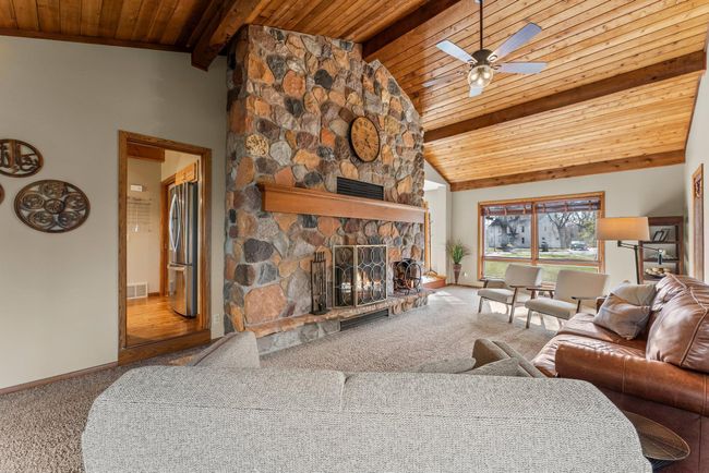 630 E Rum River Dr N, House other with 5 bedrooms, 4 bathrooms and null parking in Cambridge MN | Image 13