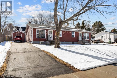 127-129 Heather Ave, Charlottetown, PE, C1A6Z3 | Card Image