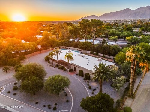 6035 E San Cristobal St, Tucson, AZ, 85715-3039 | Card Image