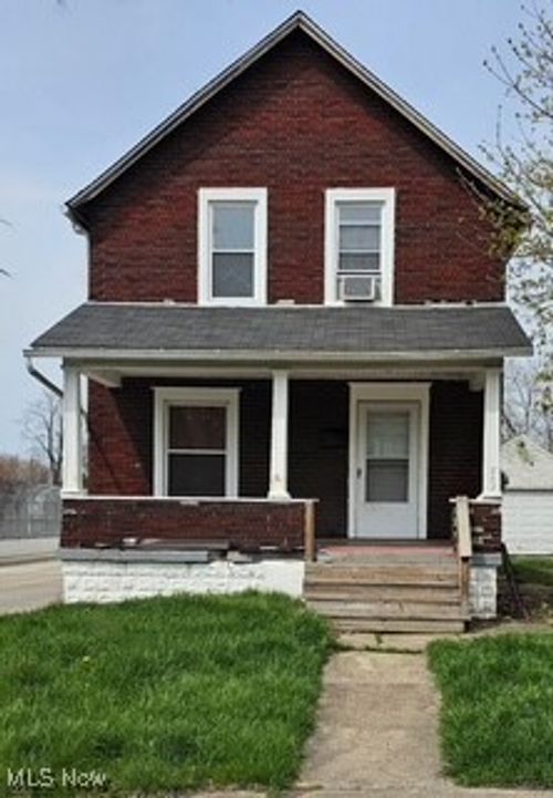 702 Dickson St, Youngstown, OH, 44502-2214 | Card Image