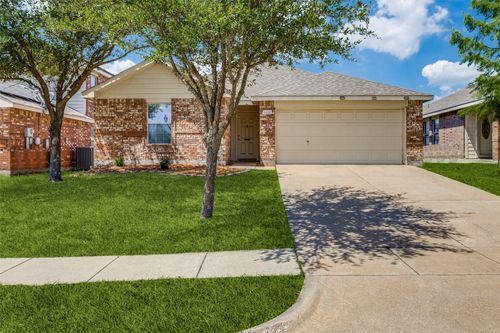 1122 Augustin Dr, Princeton, TX, 75407-2812 | Card Image