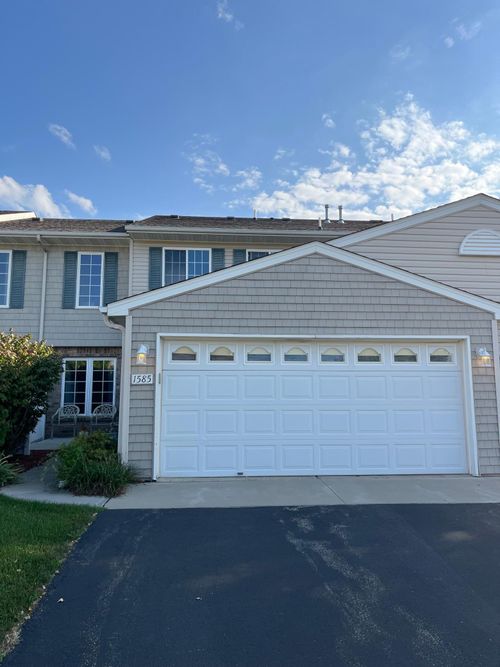 1585 Serenity Ln, Waconia, MN, 55387-8611 | Card Image