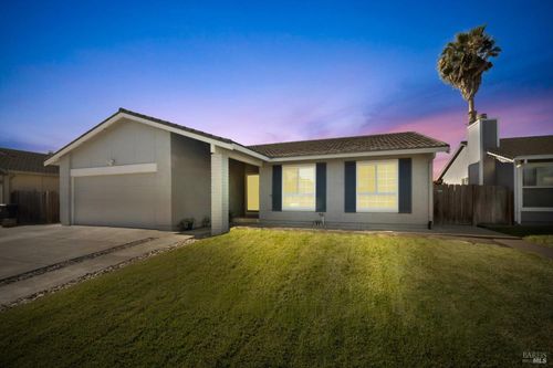 1217 Pheasant Dr, Suisun City, CA, 94585-2268 | Card Image