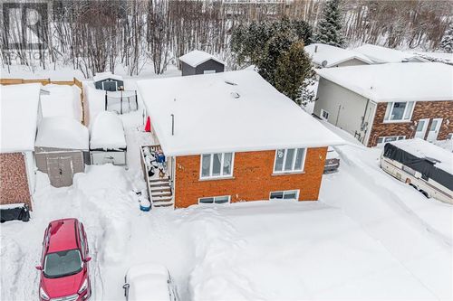 3487 Keith Ave, Chelmsford, ON, P0M1L0 | Card Image