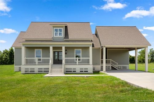 7778 Nine Oaks Dr, Lake Charles, LA, 70607-0795 | Card Image