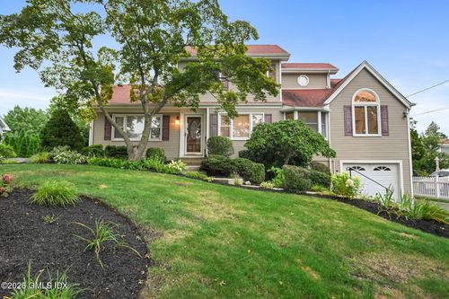 18 Windy Knls, Greenwich, CT, 06831-5117 | Card Image