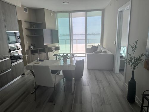 unit-1205-2900 Ne 7th Ave, Miami, FL, 33137-4397 | Card Image