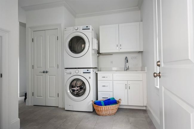 935 E Squantum St, House other with 4 bedrooms, 6 bathrooms and 4 parking in Quincy MA | Image 36