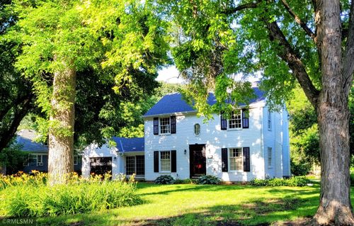 905 N Carver St, Winthrop, MN, 55396-2354 | Card Image