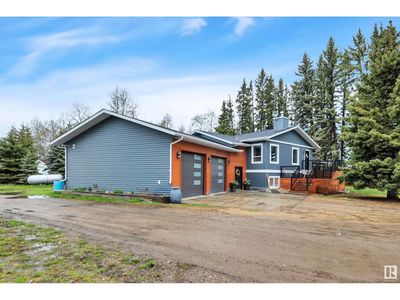 49124 Range Road 275, House other with 5 bedrooms, 3 bathrooms and null parking in Leduc County AB | Image 3