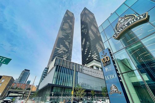 5306-138 Downes St, Toronto, ON, M5E0E4 | Card Image