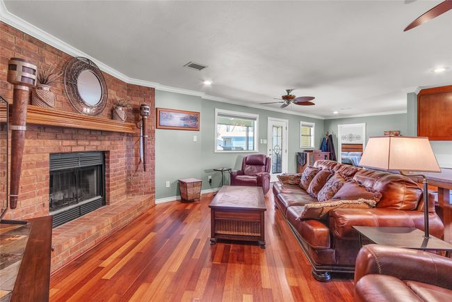 Woodburning Fireplace | Image 7