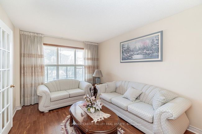10 Polygon Crt, House other with 4 bedrooms, 3 bathrooms and 4 parking in Brampton ON | Image 8