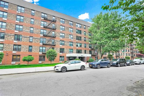 apt-2j-209 41st Ave, Bayside, NY, 11361-1905 | Card Image
