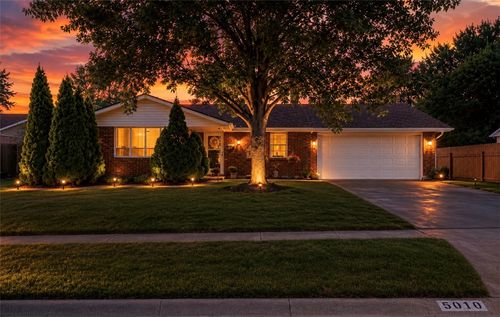 5219 Pollard Way, Huber Heights, OH, 45424 | Card Image