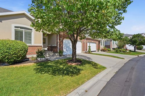 9487 Peaceful View Way, South Jordan, UT, 84095-4655 | Card Image