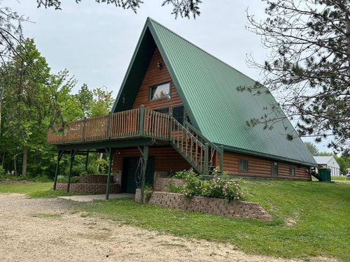 150 Highway 200 E, Hill City, MN, 55748-9632 | Card Image