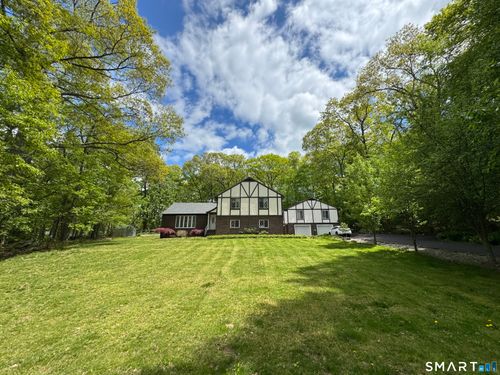 38 Grey Ledge Dr, Guilford, CT, 06437-2346 | Card Image