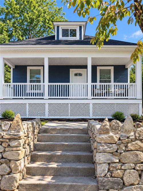547 River Ave, Providence, RI, 02908-2131 | Card Image