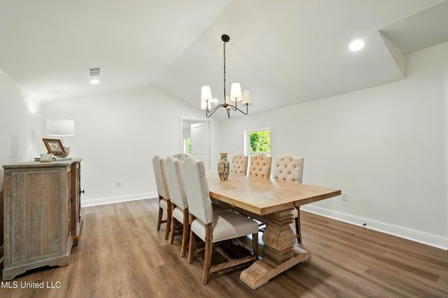17_dining 1 | Image 14