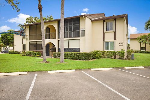 d2-5730 Pine Wood Dr, Greenacres, FL, 33463-1314 | Card Image