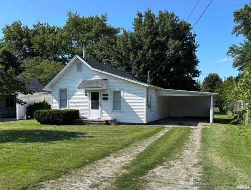 1028 E Oak St, Macomb, IL, 61455-1728 | Card Image