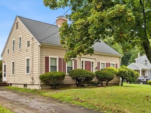 55 Emory St, Brockton, MA, 02301-6206 | Card Image