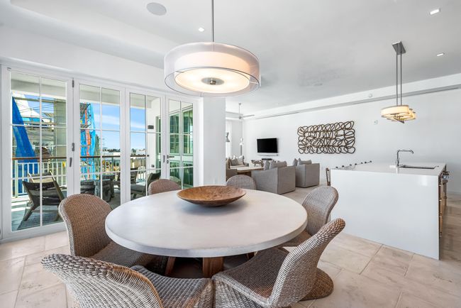 The Whitby 304-16 | Image 19