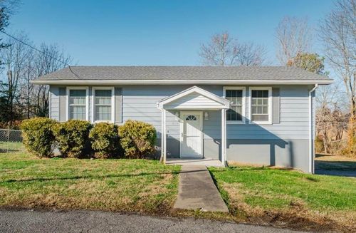 819-819 Columbus Cir, Madisonville, KY, 42431-3917 | Card Image