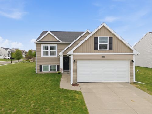 59103 Silvergrass Ave, Mattawan, MI, 49071-9631 | Card Image