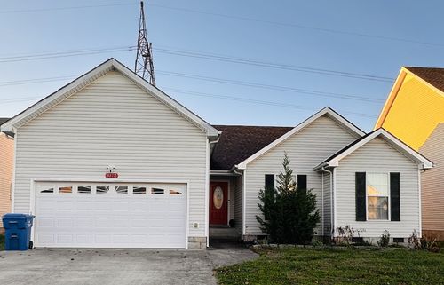 1072 Cindy Jo Ct, Clarksville, TN, 37040-2582 | Card Image