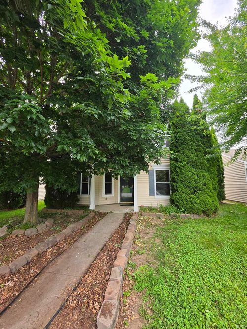 2690 Priest Drive, Lafayette, IN, 47909-8381 | Card Image