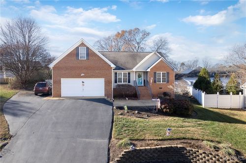 8131 Falling Leaf Court, Hanover, VA, 23111 | Card Image