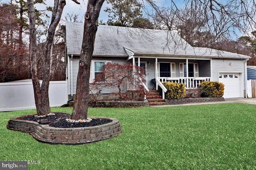 1208 Pensacola Rd, Forked River, NJ, 08731-5303 | Card Image