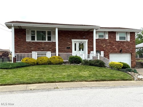 120 Kennedy Ave, Follansbee, WV, 26037-1912 | Card Image