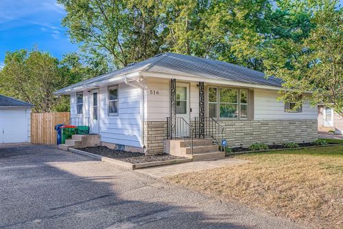 516 84th Ave Ne, Spring Lake Park, MN, 55432-1141 | Card Image