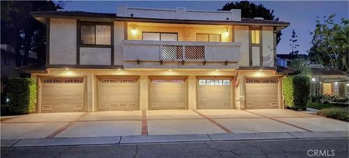 25245 Tanoak Ln., Lake Forest, CA, 92630 | Card Image