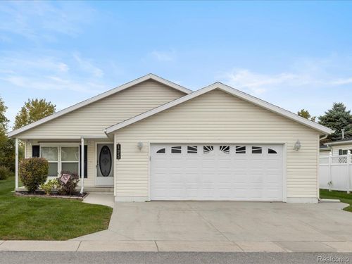 3211 Keewahdin Road #125, Fort Gratiot Charter Township, MI, 48059 | Card Image