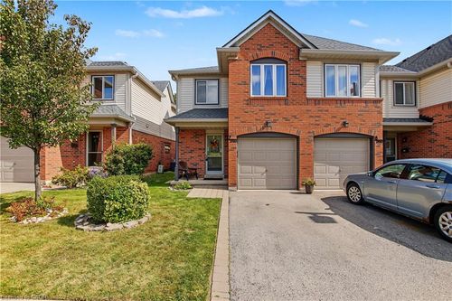 2940 Headon Forest Dr, Burlington, ON, L7M4G9 | Card Image