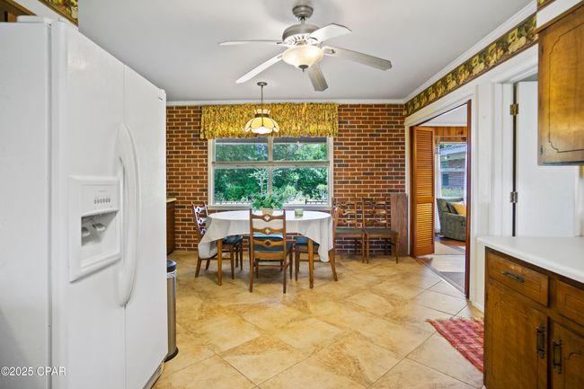 5370 Cherry St, House other with 2 bedrooms, 3 bathrooms and null parking in Graceville FL | Image 22