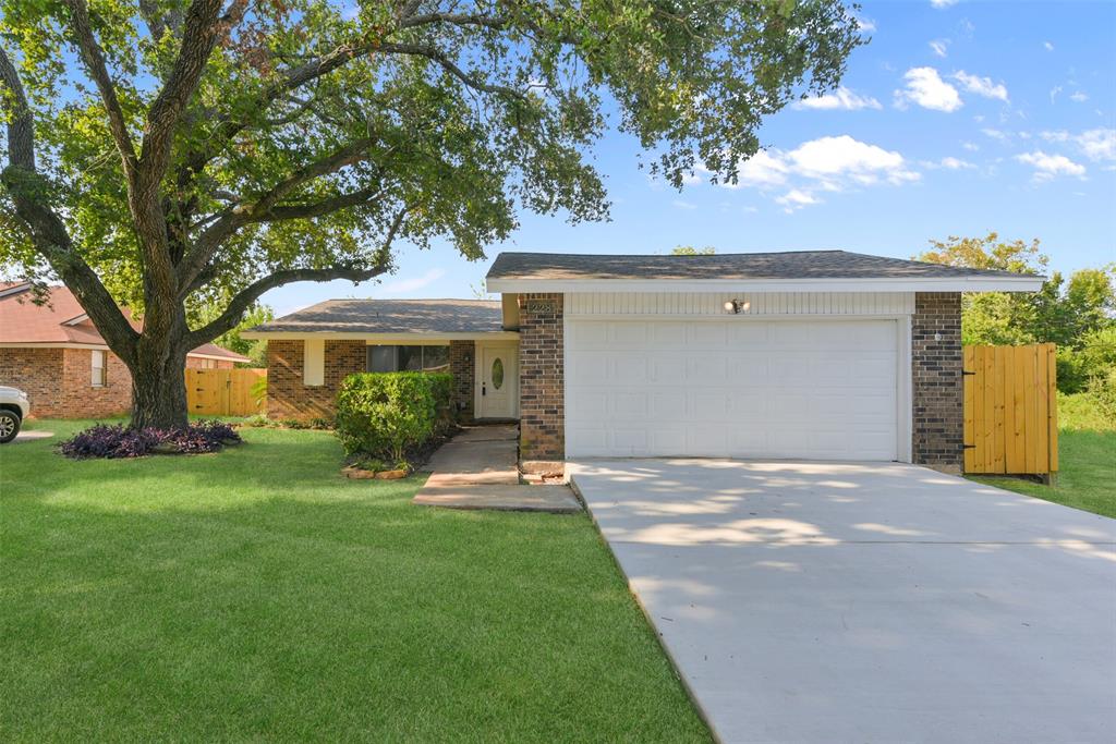 Forest Ave, LA Porte, TX 77571