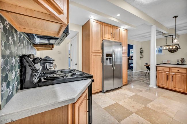 4108 W 217 Th St, House other with 4 bedrooms, 2 bathrooms and null parking in Fairview Park OH | Image 11