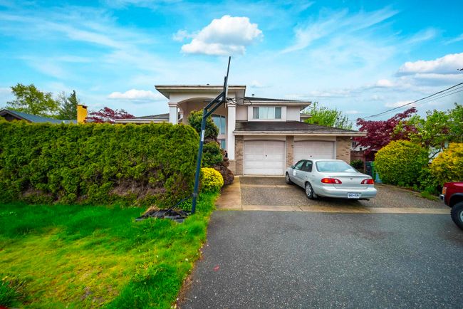 3620 Vinmore Avenue, House other with 5 bedrooms, 3 bathrooms and 3 parking in Richmond BC | Image 1