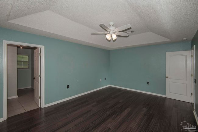 10091 Hillview Dr, House other with 3 bedrooms, 2 bathrooms and 2 parking in Pensacola FL | Image 15