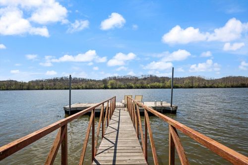 501 Chapmansboro Rd, Ashland City, TN, 37015-2646 | Card Image