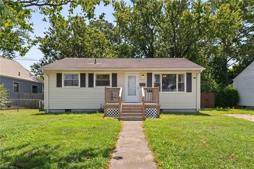 3321 Candlewood Dr, Hampton, VA, 23666-3801 | Card Image