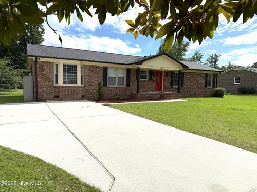 113 Craven Dr, Havelock, NC, 28532-2420 | Card Image